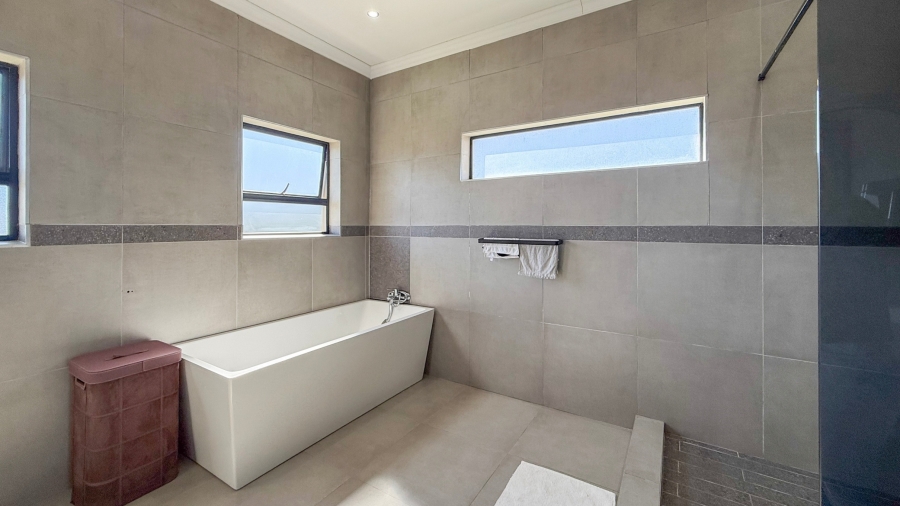 4 Bedroom Property for Sale in La Camargue Private Country Estate North West